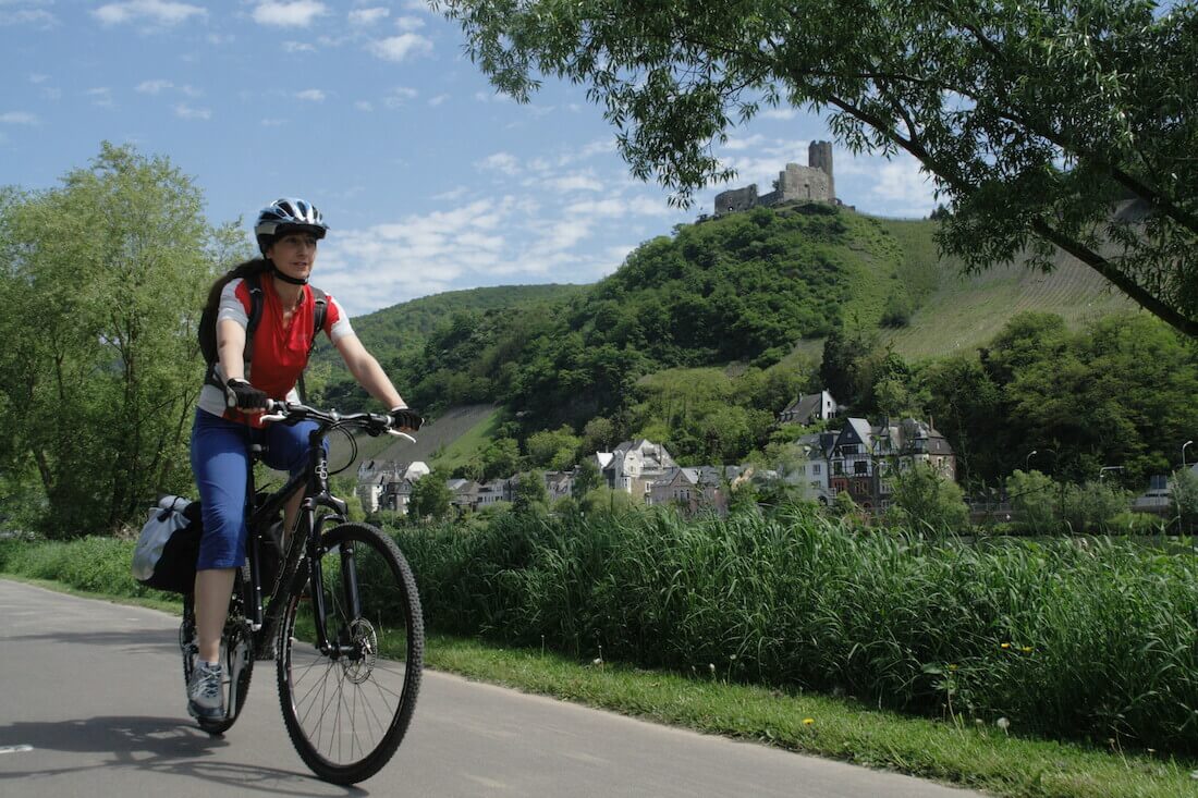 fietser op de Moselradweg