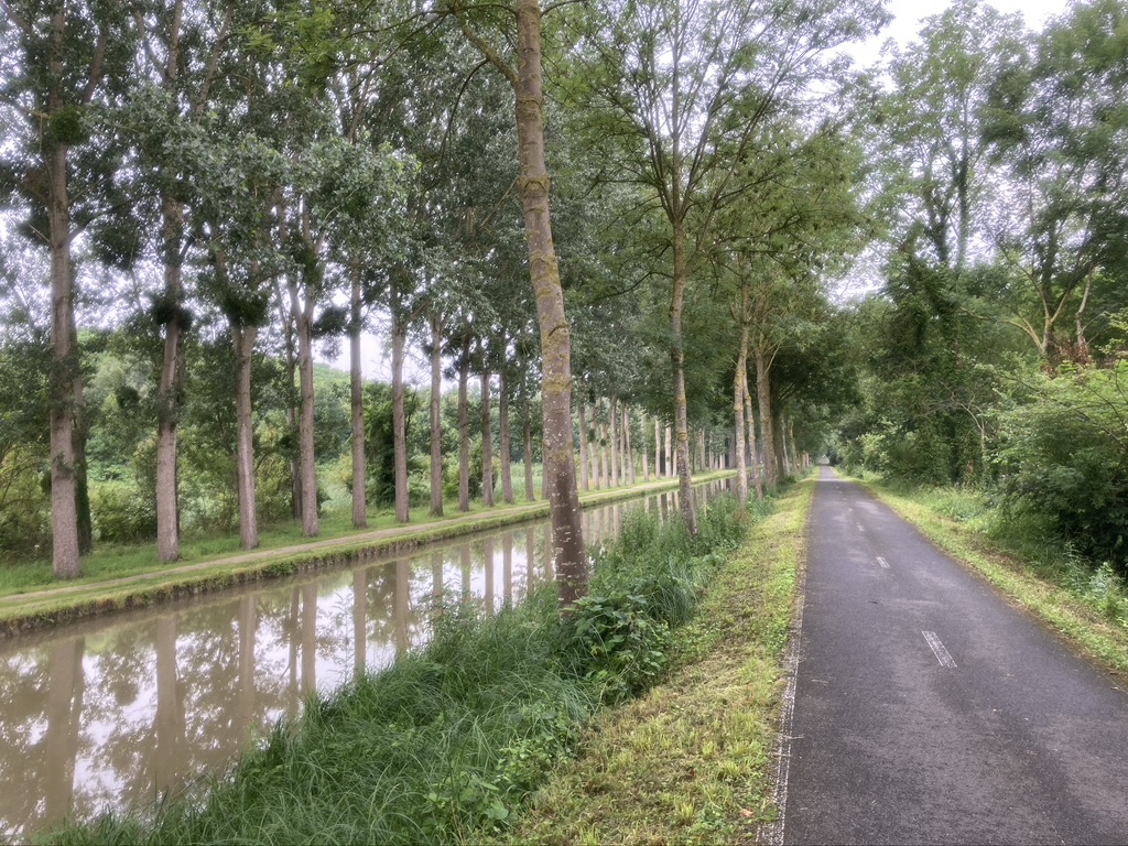 Fietsen naar Parijs via het Canal de l'Ourcq