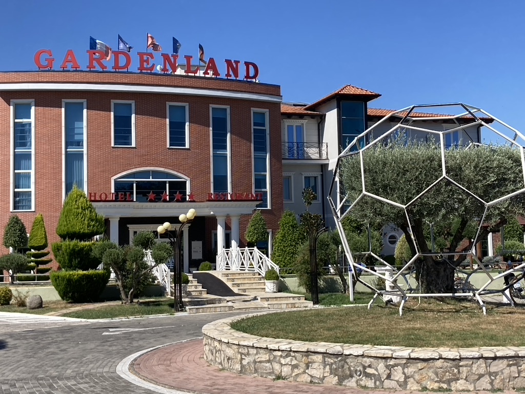 Gardenland Resort in Barballush